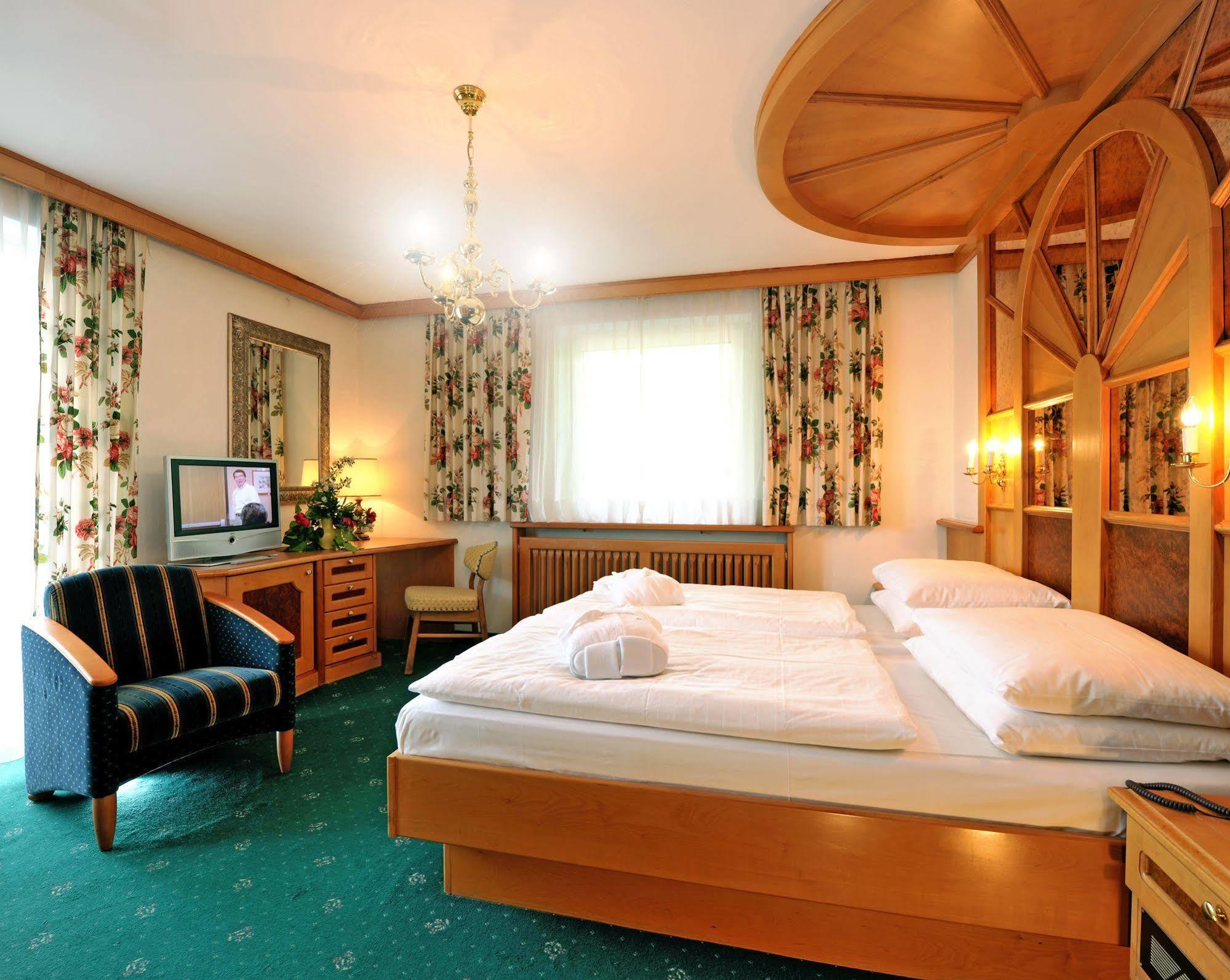 Hotel Tauernblick - Thermenhotels Gastein Bad Hofgastein Bagian luar foto